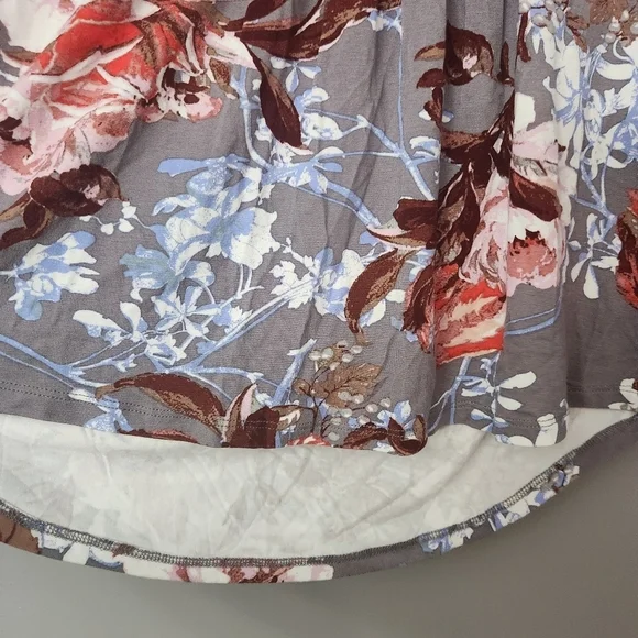 Stitch Fix Daniel Rainn Branwen knit top size Small NWT gray floral - Picture 3 of 11